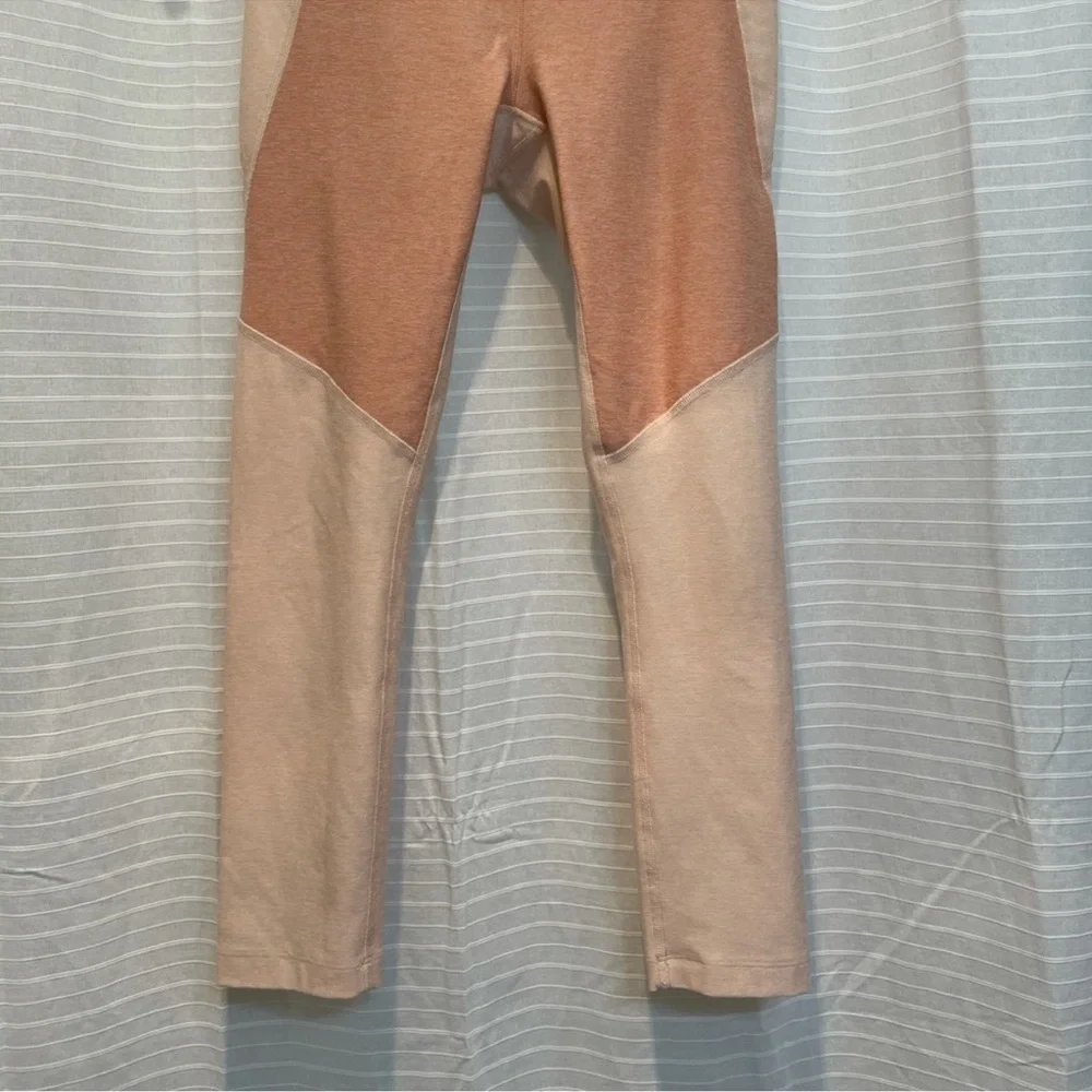 OUTDOOR VOICES pink colorblock 3/4 warm up leggings